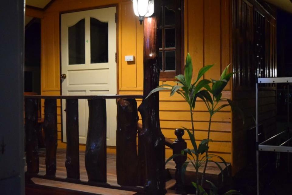 Ruanmai Style Resort 1 Ban Nong Nam Khan Exterior foto